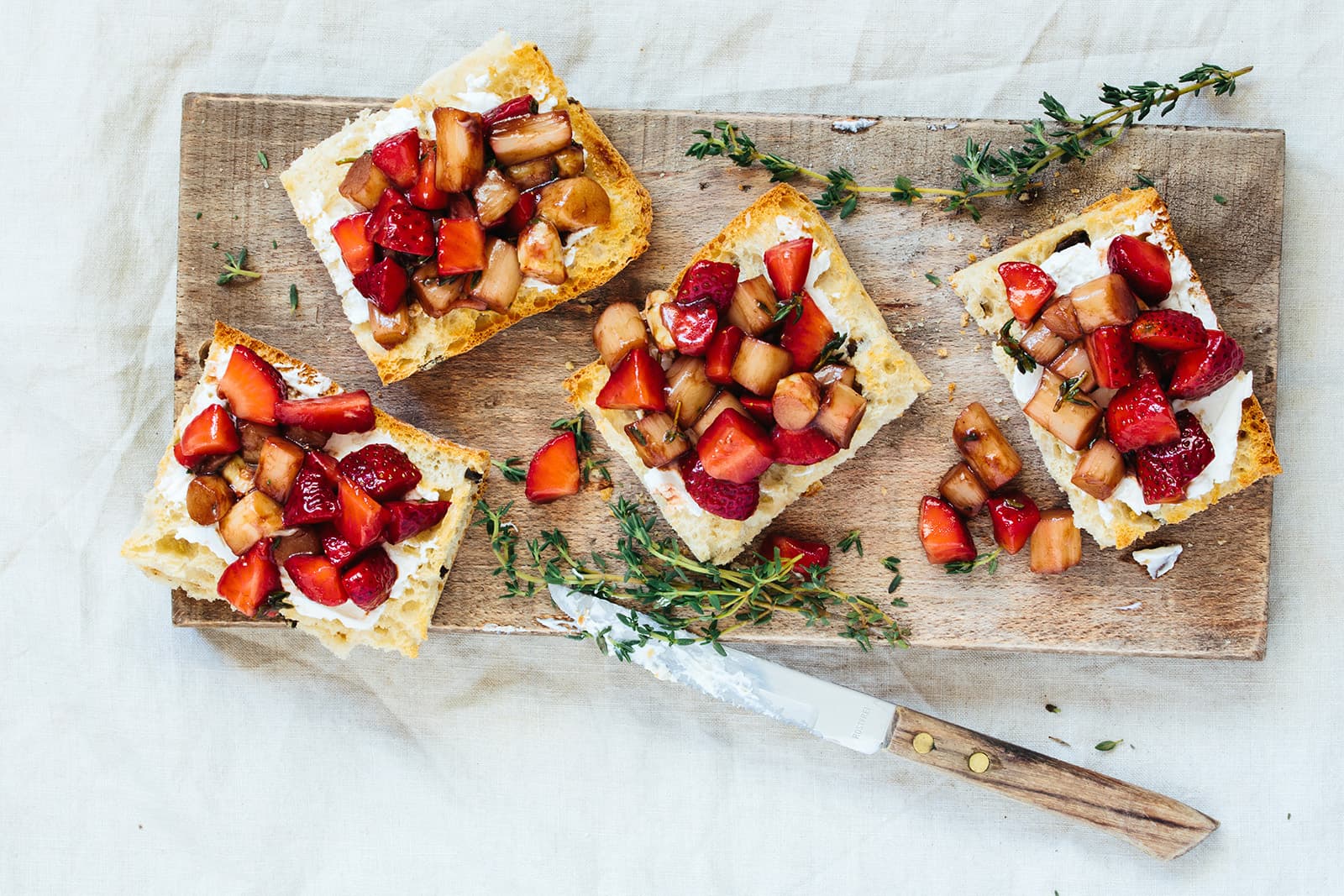 Bruschetta Mit Wei Em Spargel Und Erdbeeren Rezept I S Dtiroler Rezepte