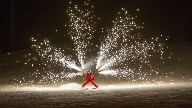 Carezza Snow Night